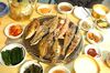 韓国では焼き魚をどう食べる？Netflix『隣の国のグルメイト』食通の人気歌手ソン・シギョンを感動させた北海道の炉端焼き！【韓流談義fromソウル】