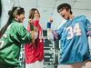 K-POPコメディ映画『ワイルド・シング』カン・ドンウォン扮する主人公がグループを離れるメンバーに放った気になるひとこと【韓流談義fromソウル】